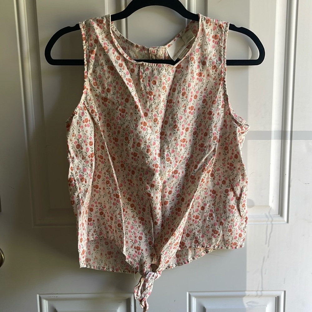 Cynthia Rowley linen floral top, size small.